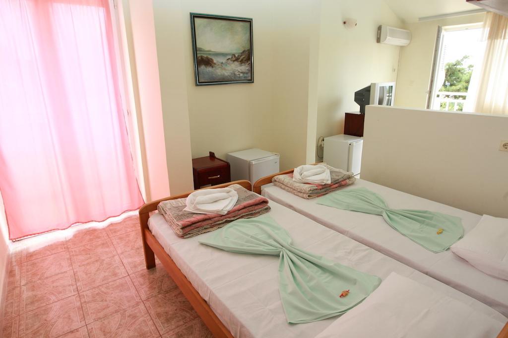 Hotel Vila Prestige ブドヴァ エクステリア 写真