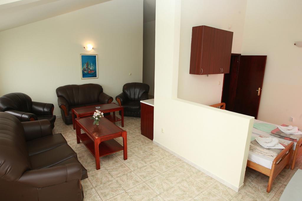 Hotel Vila Prestige ブドヴァ 部屋 写真