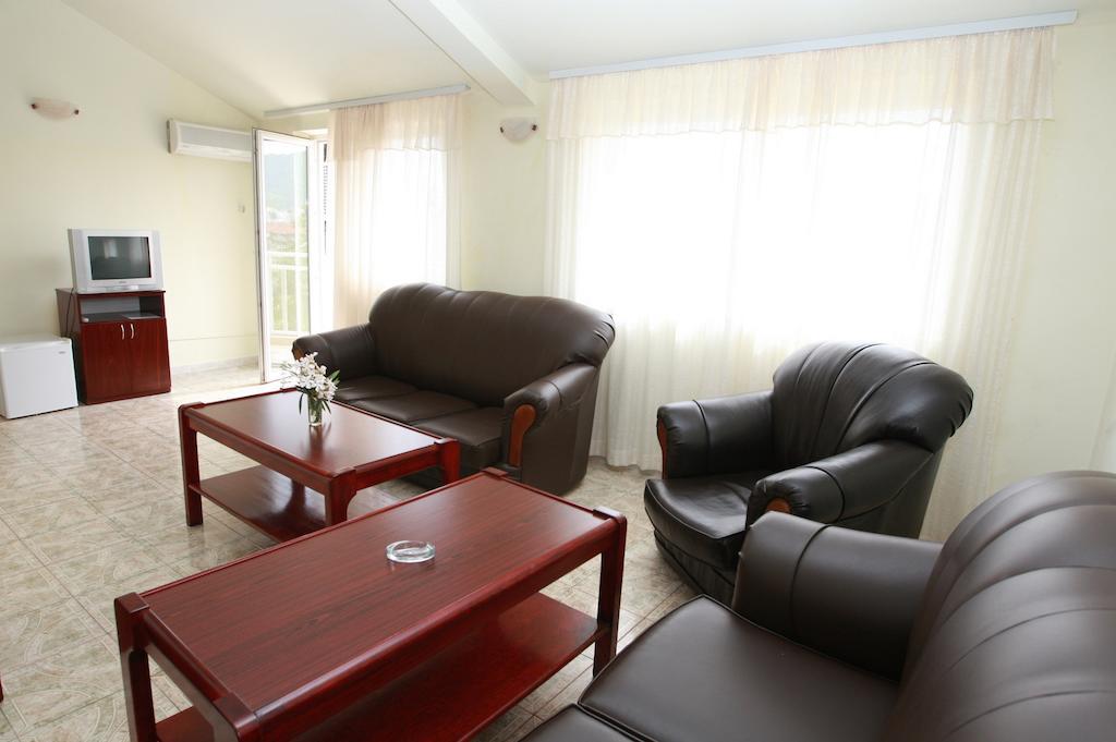 Hotel Vila Prestige ブドヴァ 部屋 写真