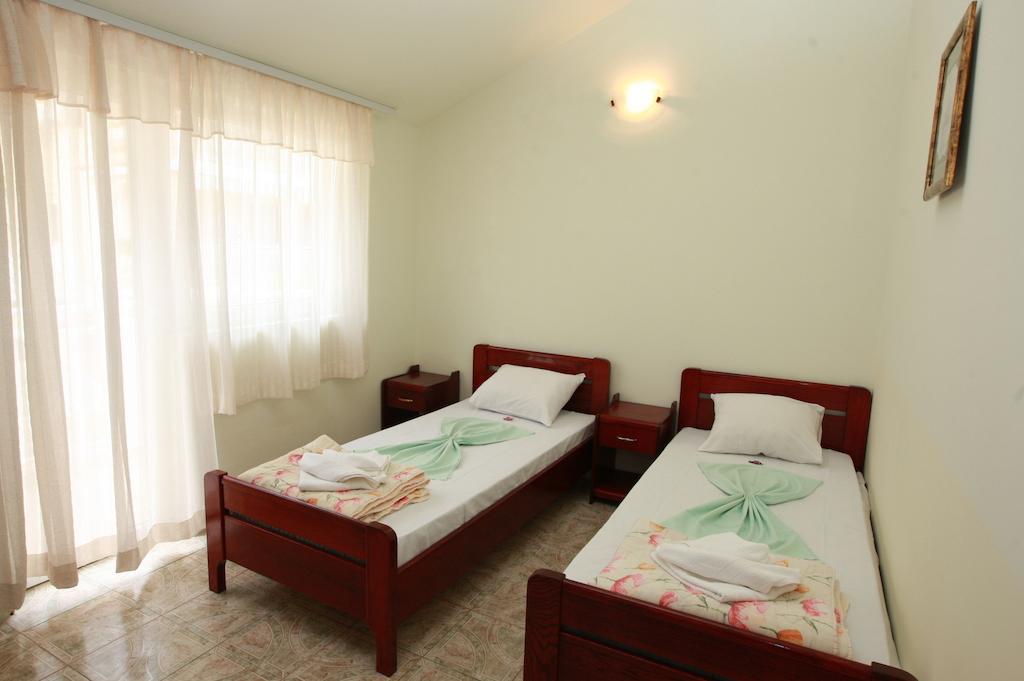 Hotel Vila Prestige ブドヴァ エクステリア 写真