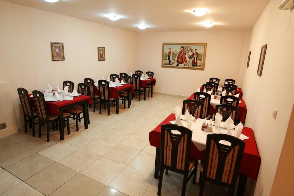 Hotel Vila Prestige ブドヴァ エクステリア 写真
