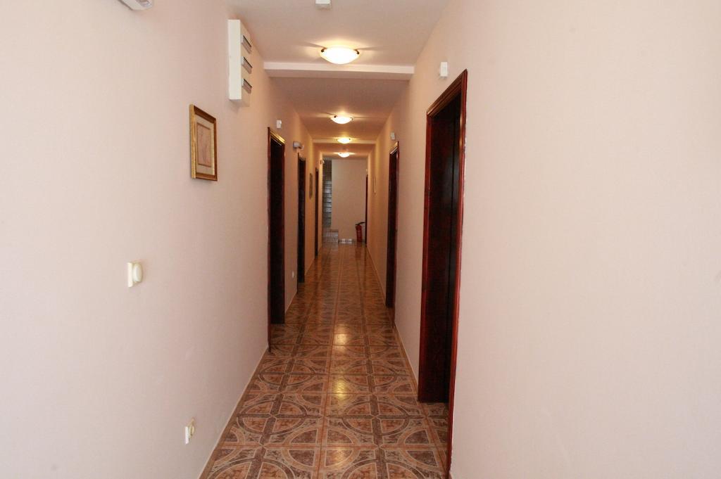 Hotel Vila Prestige ブドヴァ エクステリア 写真