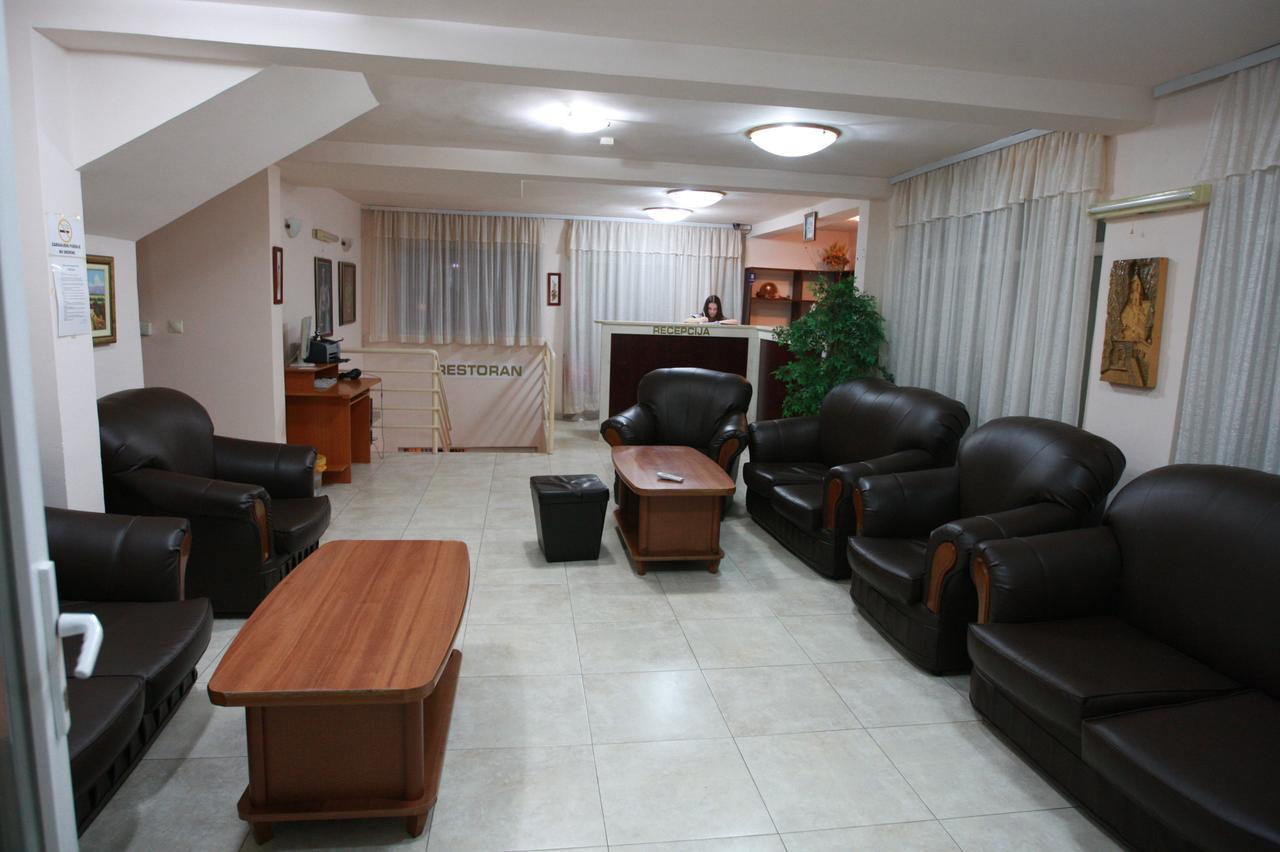 Hotel Vila Prestige ブドヴァ エクステリア 写真